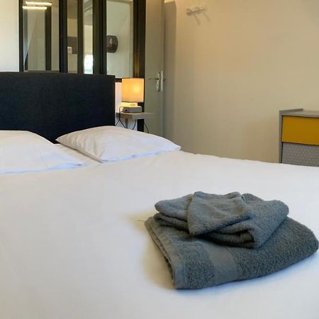 Le Mansard, Atypique, Gare Et Tramway 4Min A Pied Apartment Bagian luar foto