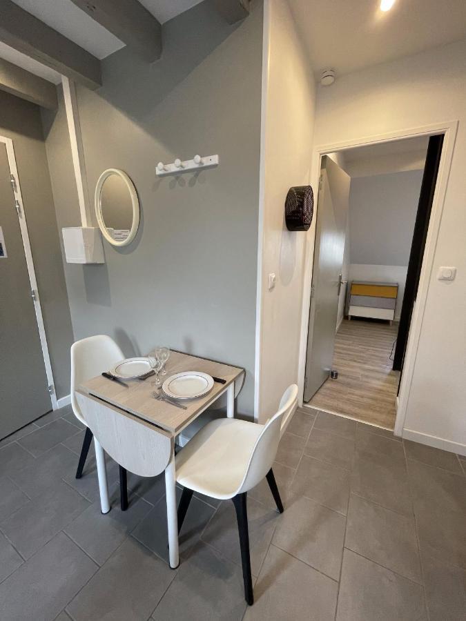Le Mansard, Atypique, Gare Et Tramway 4Min A Pied Apartment Bagian luar foto