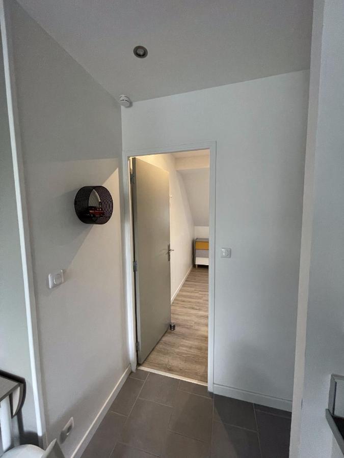 Le Mansard, Atypique, Gare Et Tramway 4Min A Pied Apartment Bagian luar foto